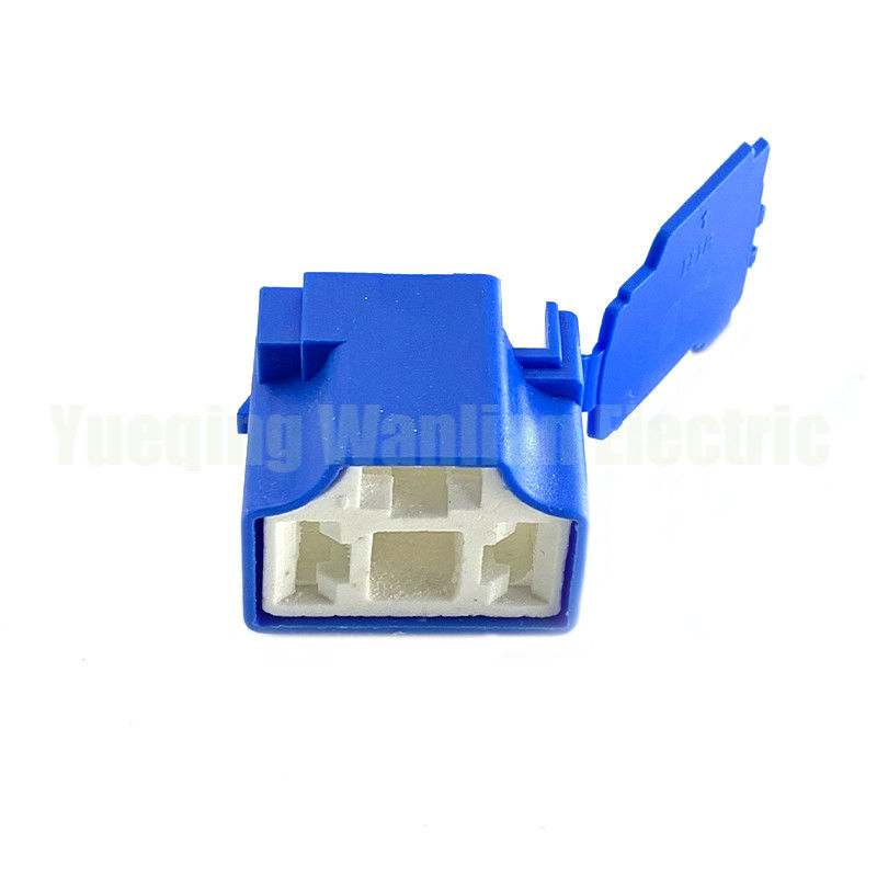 3 szpilki H4-2B Ceramic Car Connector Auto Light Lamp Holder Socket 7,8 mm Lamp Plug