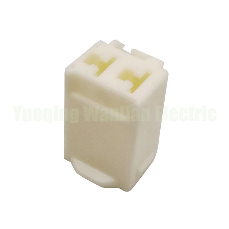 2 Pin 7283-3020 MG652500 Kobieta złącza samochodowego wtyczka łuska i złącza są dostarczane