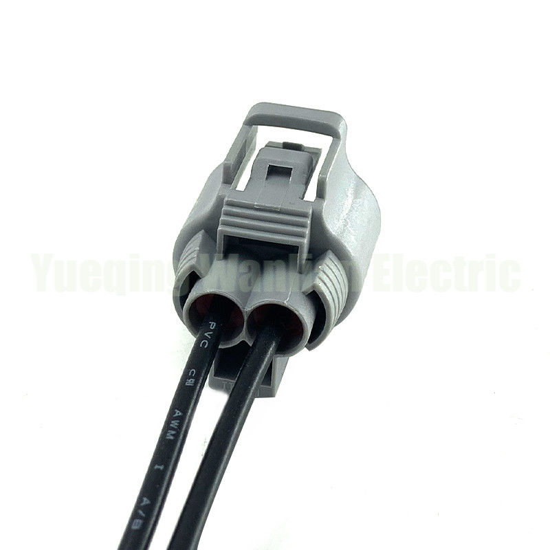2 Pin 176146-6 Kobieta Elektroniczny Wtykacz wentylatora Wtykacz automatyczny Soket serii 4,8 mm