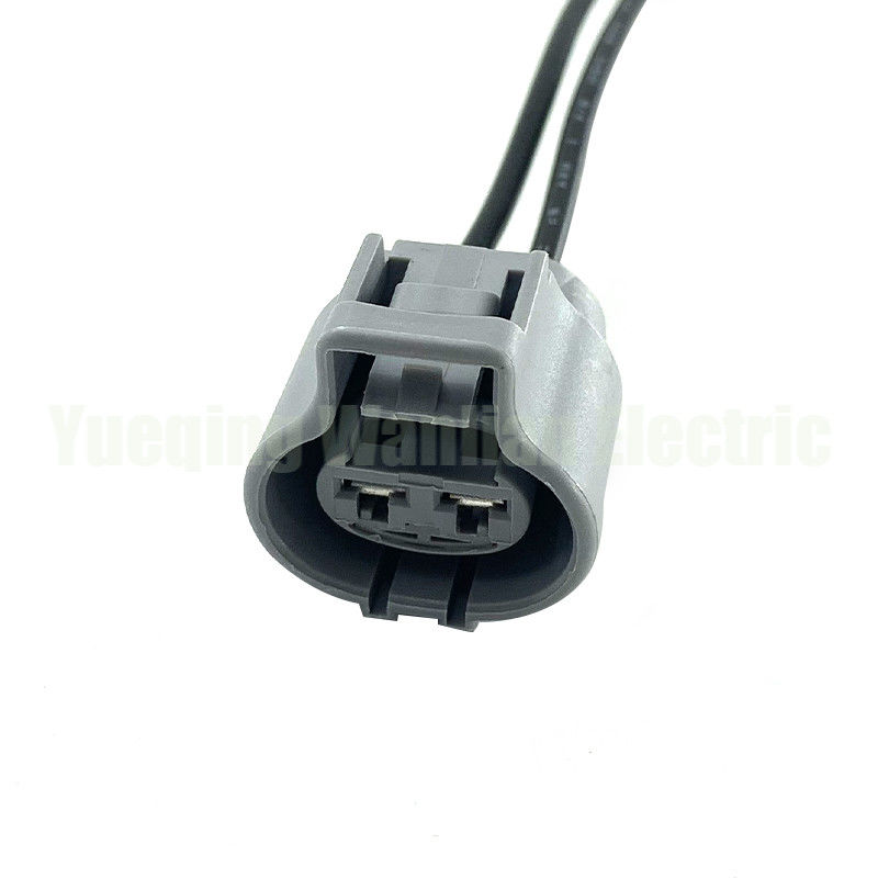 2 Pin 176146-6 Kobieta Elektroniczny Wtykacz wentylatora Wtykacz automatyczny Soket serii 4,8 mm