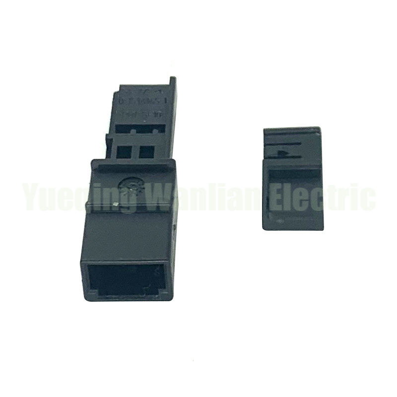 2 Pin 8E0972763 AC Zgromadzenie Auto Tweeter Audio Elektryczny złącze samochodowe Kabel gniazdowy Adaptator samochodowy