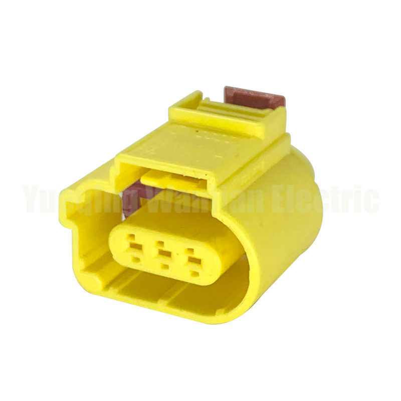 3 Pin 8V0973703 Zgromadzenie AC Samochodowe okablowanie gniazdkowo-przewodowe
