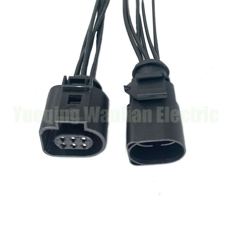 6 Pin 1J0973713 1813139-1 42121700 3B0973813 Auto ACC Zamknięcie gniazda drzwiowym, odwracający gniazdko radarowe